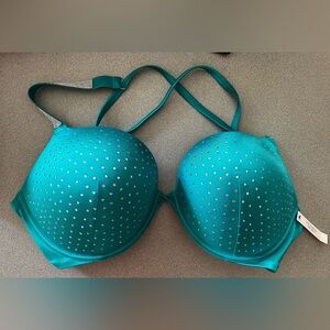 Victoria Secret bikini top only, size 38DD, BRAND NEW WITH TAGS ON! Never worn!